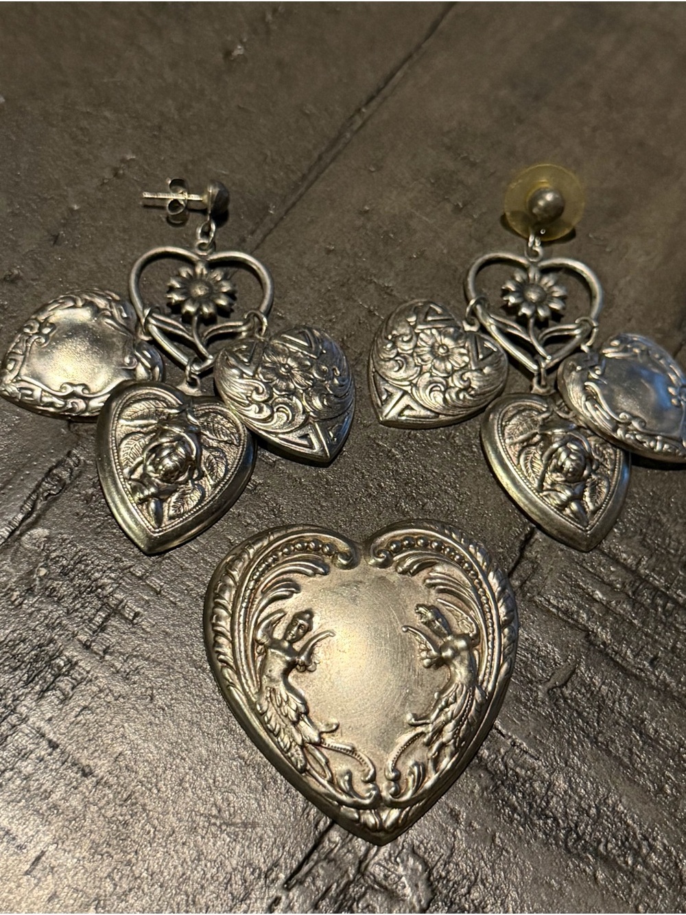 Vintage-Inspired Heart Drop Earrings and Brooch Set - Silver